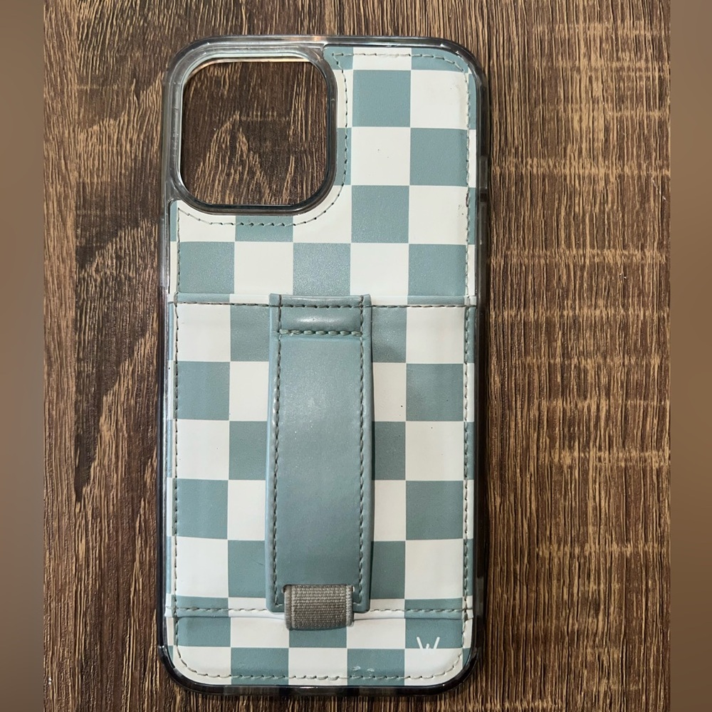 Checkered Phone Case with wallet - Green and White